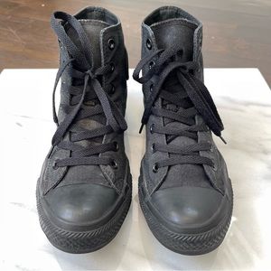 Converse High Top Sneaker